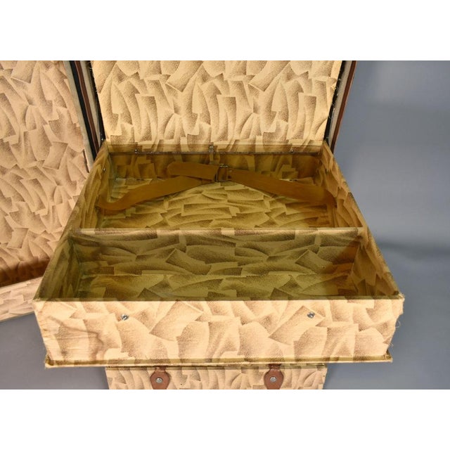 French Antique Steamer Trunk Suitcase, 1920s For Sale - Image 12 of 16
