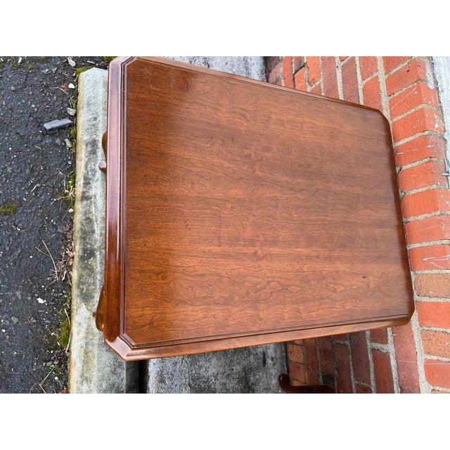 Late 20th Century Late 20th Century Pair of Vintage Thomasville Queen Anne Style Solid Cherry 2 Drawer Nightstands With Glass Top For Sale - Image 5 of 11