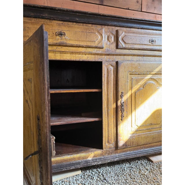 Early 18th Century Antique French Provincial Sideboard – 18th Century Ochre Painted Buffet For Sale - Image 5 of 5