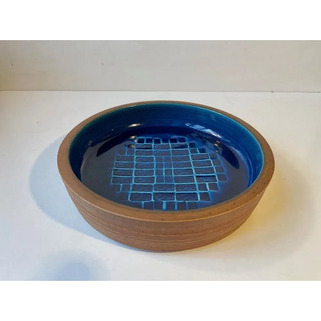 Vintage Stoneware Bowl with Abstract Blue Decor by Jørgen Mogensen for Royal Copenhagen, 1960s For Sale - Image 12 of 12
