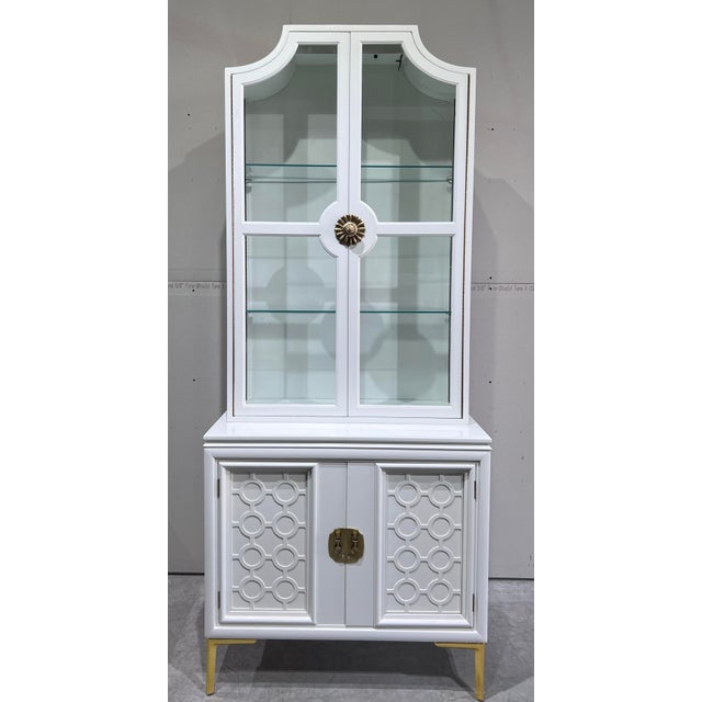 Contemporary Vintage Chinoiserie Lacquered China Display Cabinet For Sale - Image 3 of 6