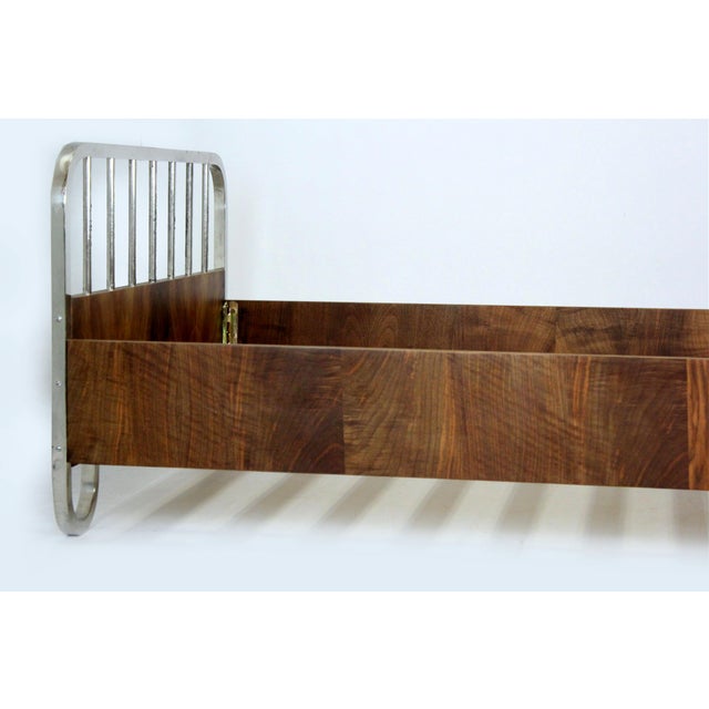 Bauhaus Single Beds, Czechoslovakia, 1930s, Set of 2 For Sale - Image 12 of 18