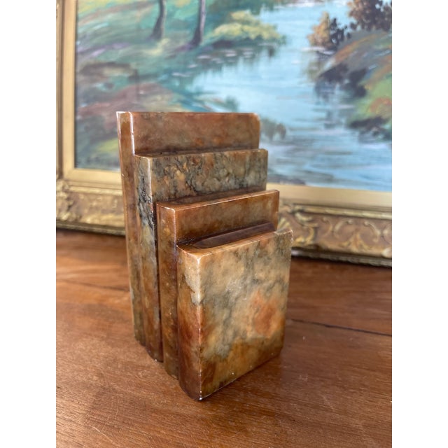 Vintage Polished Likely Onyx Marble Bookend in Graduated Stacked Form.. For Sale In Seattle - Image 6 of 10