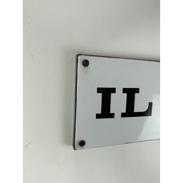 Vintage Italian Black & White Enamel Il Giorno Newspaper Sign, 1950s For Sale - Image 4 of 9