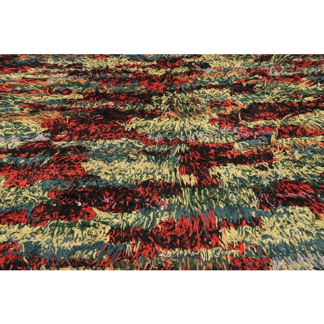 Tribal Vintage Boujad Moroccan Rag Rug, 04'10 X 09'00 For Sale - Image 3 of 9