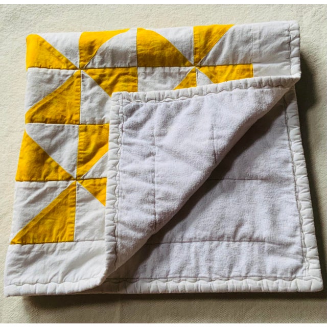 1950s American Patchwork Bowtie Quilt — Sunshine Yellow & White Cotton 35” Square For Sale - Image 15 of 18