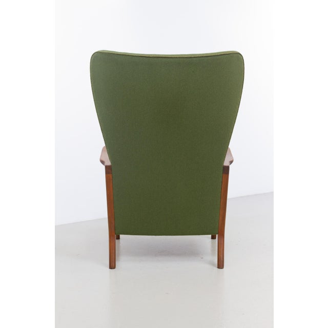Fritz Hansen Danish Modern Lounge Chair in Beech and Green Wool by Fritz Hansen, 1940s For Sale - Image 4 of 18
