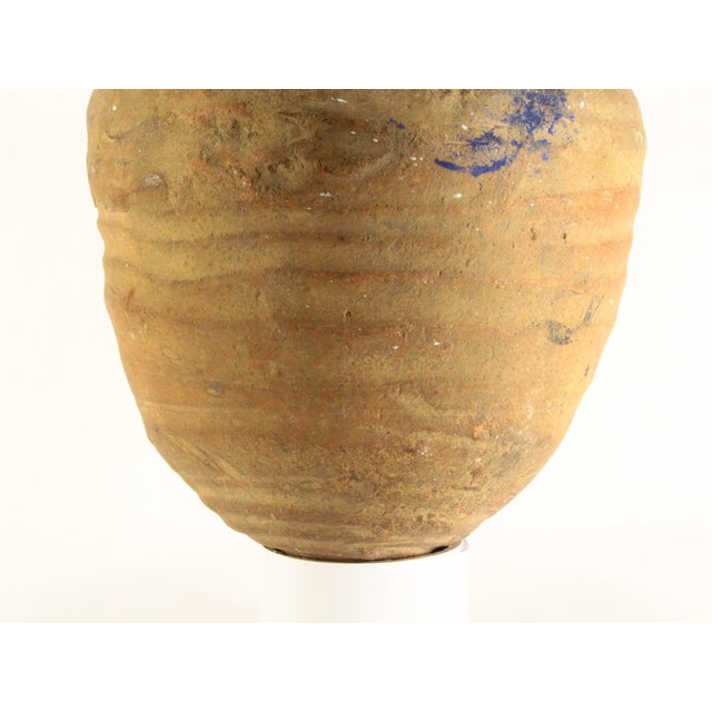 Spanish Colonial Redware Terracotta Amphorae Jar for Fine Wines For Sale In Houston - Image 6 of 18