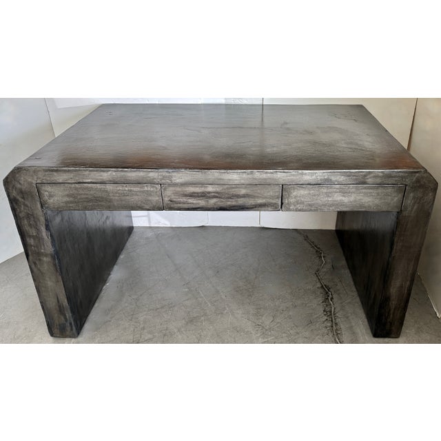 Fab Industrial style desk from early 90's. Wood structure covered with plaster and finish with a dark gray color. Some...