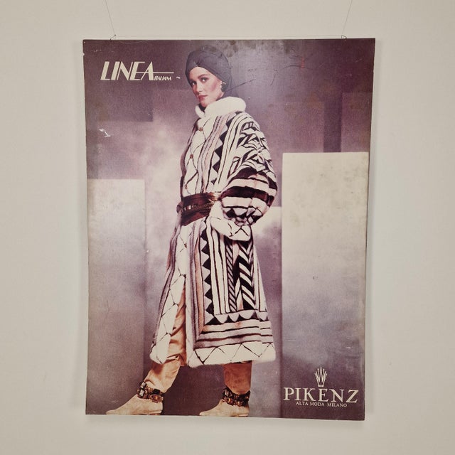 Mid-Century Modern Italian Linea Italiana Fashion Exhibition Poster on Aluminum, 1984 For Sale - Image 3 of 13