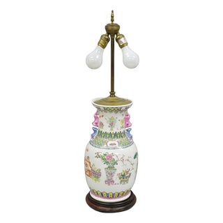 Vintage Chinese Hand Painted Porcelain Jardinierie Floral Chinoiserie Table Lamp For Sale
