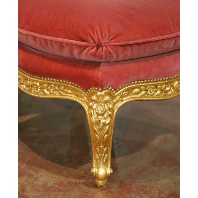 Pair of 19th Century French Louis XV Giltwood Stools With Velvet Cushions For Sale - Image 4 of 9