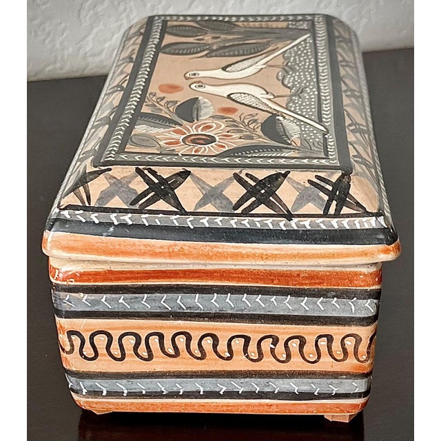 Late 20th-Century Rustic Bruñido Tonalá Lidded Whatnot Box, Mexico For Sale In Austin - Image 6 of 18