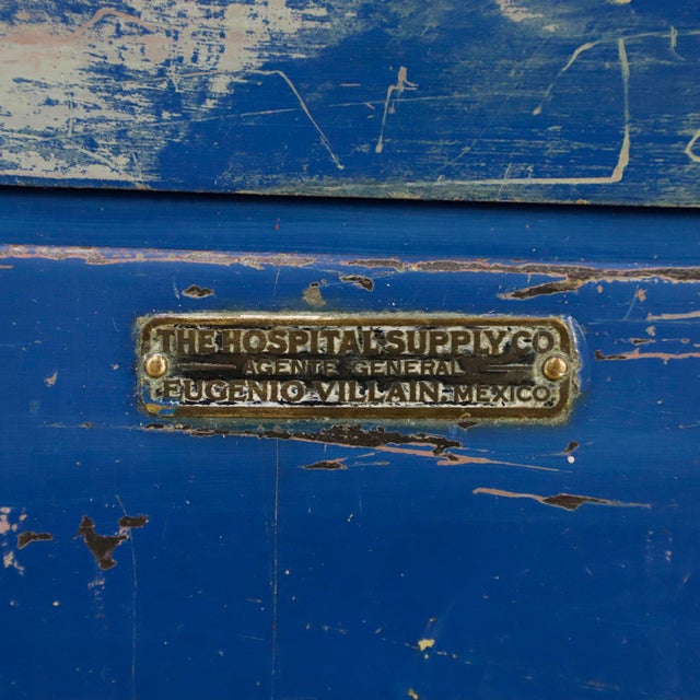 Vintage Steel & Glass Medical, Dr's Cabinet. Circa 1940 For Sale - Image 4 of 5