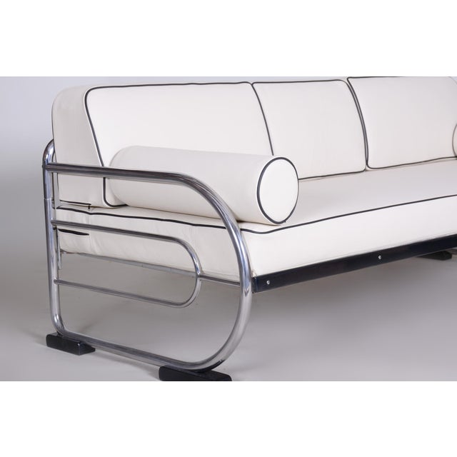 Bauhaus Sofa in Chrome, Steel, Leather by R. Slezák for Slezak Factories, Czech, 1930s For Sale - Image 6 of 11
