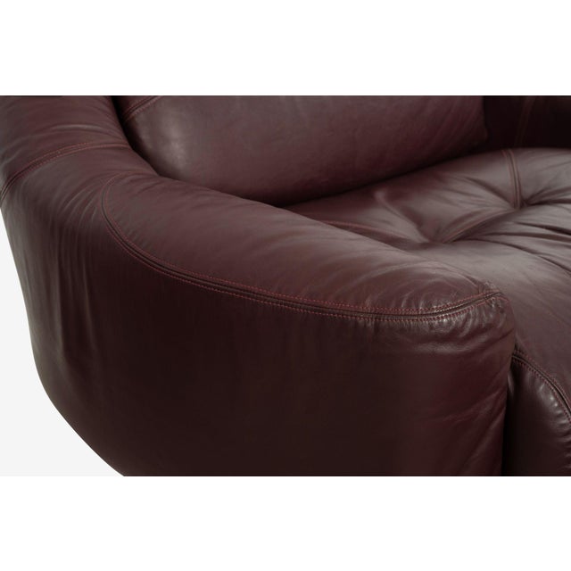 Guido Faleschini for Mariani Zator Lounge Chairs & Ottomans Oxblood Leather 1975 For Sale - Image 10 of 14