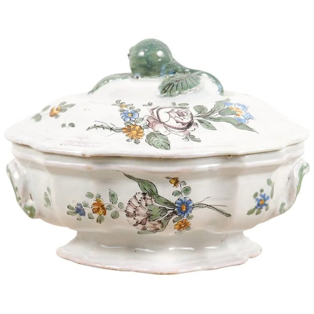1750s Mid 18th Century French Faience Soup Tureen For Sale - Image 13 of 13