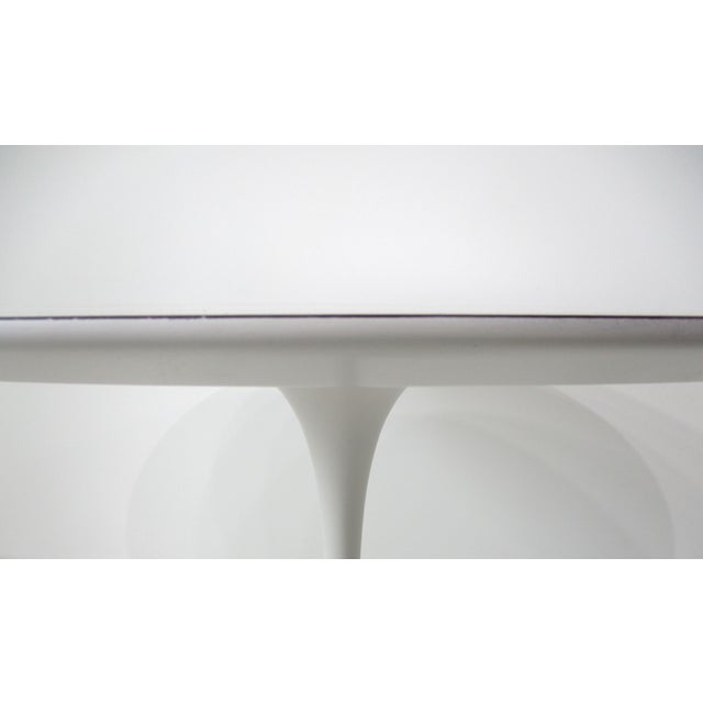 Wood Eero Saarinen 42" Tulip Dining Table for Knoll For Sale - Image 7 of 9