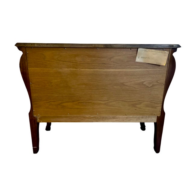 Mid 20th Century John Widdicomb Louis XV Style Bombe Commode – French Provincial Curved Chest of Drawers With Cabriole Legs & Brass Hardware For Sale - Image 13 of 16