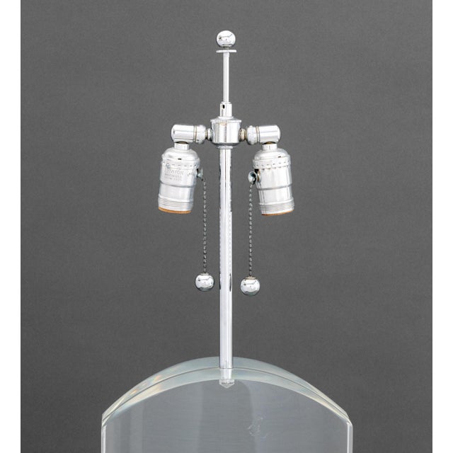 Late 20th Century Modern Clear Acrylic and Chrome Table Lamps, Pair For Sale - Image 5 of 8