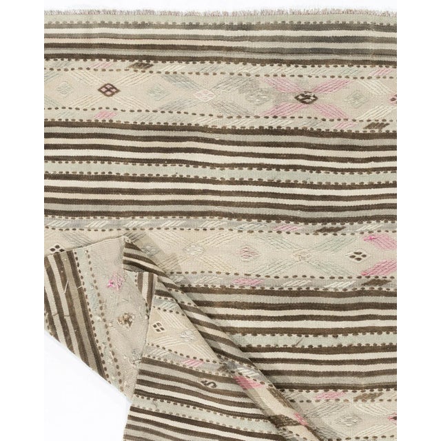 Contemporary Vintage Beige Turkish Kilim Area Rug 4ft 3in X 7ft 2in For Sale - Image 3 of 8