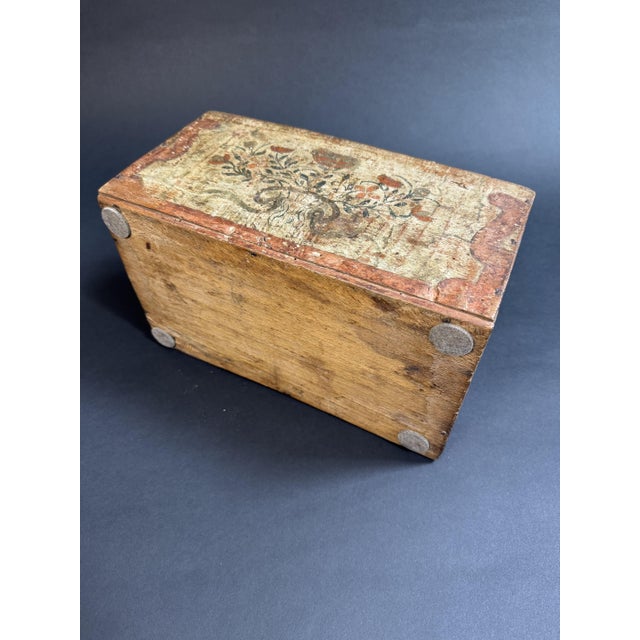 Small Painted Wooden Box, Puglia, Italy, 1700 For Sale - Image 13 of 16