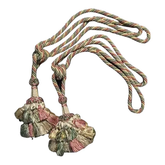 1980s Curtain Tie Backs With Tassels- a Pair (T-050) For Sale