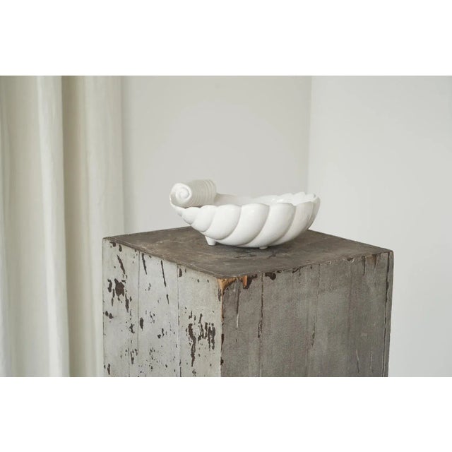 Large Mid-Century Shell Shaped Ceramic Bowl, Europe, 1960s. This large shell-shaped glazed ceramic bowl from the 1960s...