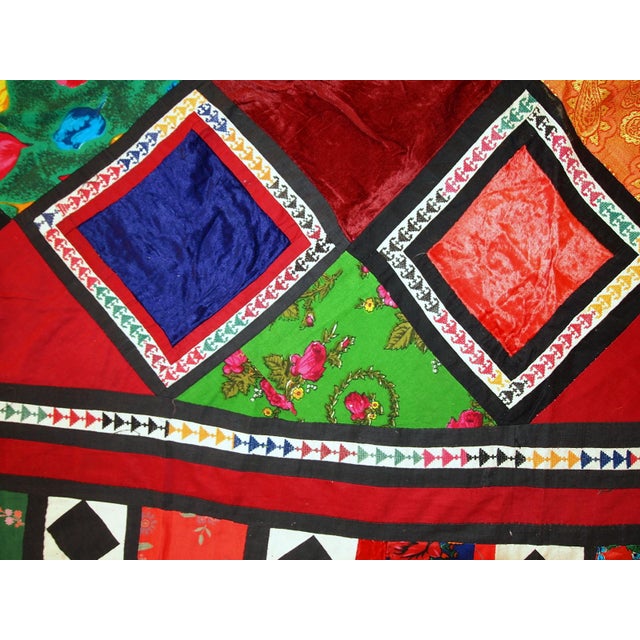 1960s Handmade Vintage Uzbek Suzani Patchwork, 1960s For Sale - Image 5 of 12