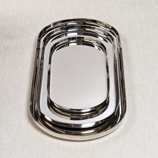 This steel serving tray is perfect for all your entertaining needs. It has a polished finish and can be used for serving...