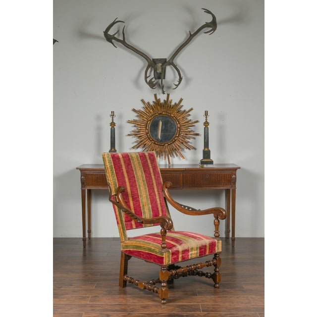 French Louis XIV Style 19th Century Reclining Armchair with Turned Base For Sale In Atlanta - Image 6 of 12
