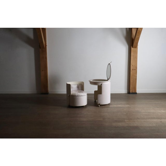 Dilly Dally Vanity in White Leather by Luigi Massoni for Poltrona Frau, Italy, 1968, Set of 2 For Sale - Image 13 of 13