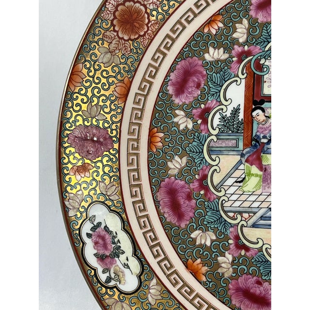 Fine Chinese Porcelain Gilt Charger With Figural Scene & Pink and Orange Flowers For Sale - Image 9 of 10