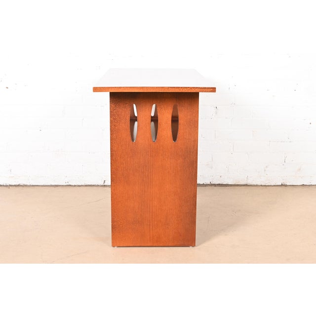 Wood Limbert Style Mission Oak Arts & Crafts Two-Tier Console or Occasional Side Table For Sale - Image 7 of 8