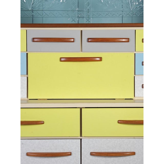 Mid-Century Formica Credenza with Crystal Cut Glass Doors, 1950s For Sale - Image 9 of 18