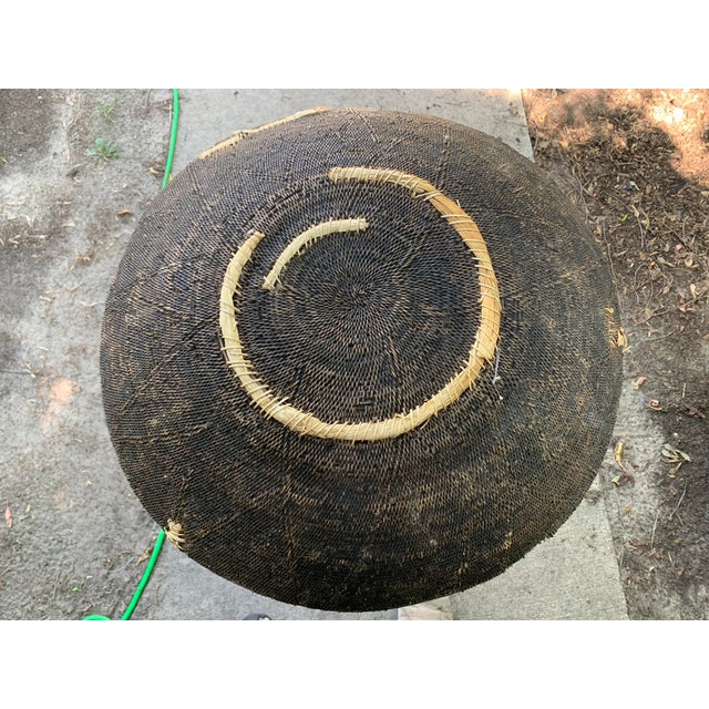 Set of 4 Large Vintage Zambian Makenge Tree Root Baskets - 23" to 24" For Sale - Image 11 of 12
