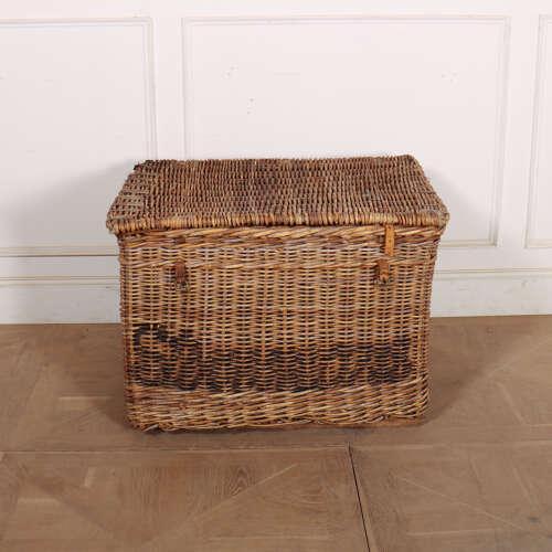 English Wicker Log Basket, 1890s For Sale - Image 4 of 10