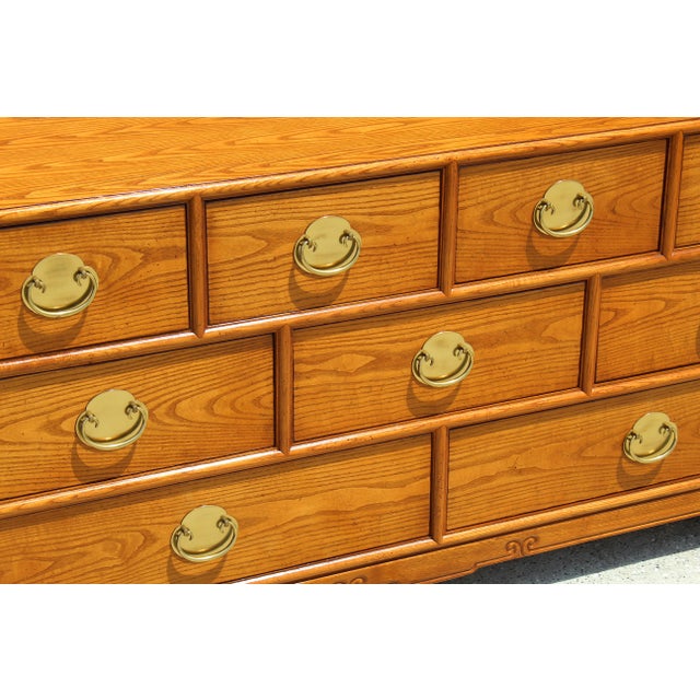 1970s Century Furniture Chin Hua 9-Drawer Dresser by Raymond Sobota – Asian-Inspired Mid-Century Modern Oak Credenza For Sale - Image 10 of 18
