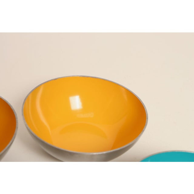 Set of Twelve Small Danish Modern Enamel and Brushed Aluminum Snack Bowls For Sale - Image 16 of 18