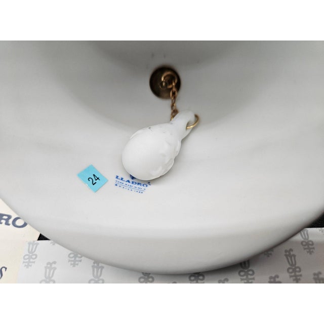 VTG 1988 Lladro Annual Christmas Porcelain Ornament Bell in Original Box 5.525 For Sale In Panama City, FL - Image 6 of 9