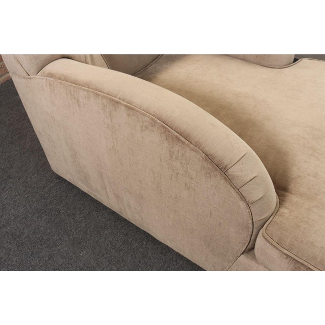 Vintage Art Deco-Style Chaise Lounge in Taupe Chenille With Ebonized Plinth Feet For Sale - Image 14 of 18
