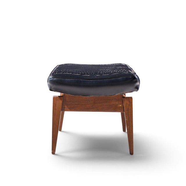 Jens Risom Jens Risom Mid Century Walnut Floating Bench For Sale - Image 4 of 9