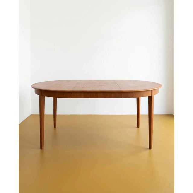 Mid-Century Modern Vintage Danish Round Table with Shaped Edge, 1950s For Sale - Image 3 of 8
