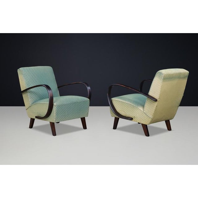Sculptural Bentwood Lounge Armchairs by Jindřich Halabala, Czechoslovakia, 1940s, Set of 2 For Sale - Image 10 of 17