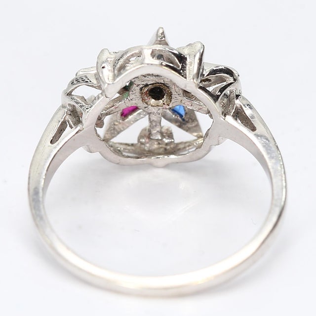 Contemporary 18k White Gold Ring With Masonic Star Made of Multiple Different Stones, Size 6.25 For Sale - Image 3 of 6