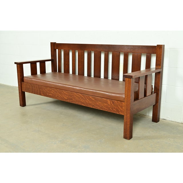 Mission Limbert Style Antique Mission Oak Arts & Crafts Settle Sofa, Circa 1910 For Sale - Image 3 of 11