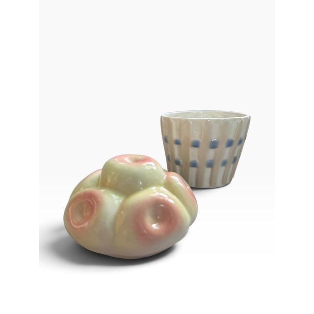 1990s Vintage Pastel Fruit Basket Ceramic Lidded Jar With Sculpted Fruit For Sale - Image 5 of 7