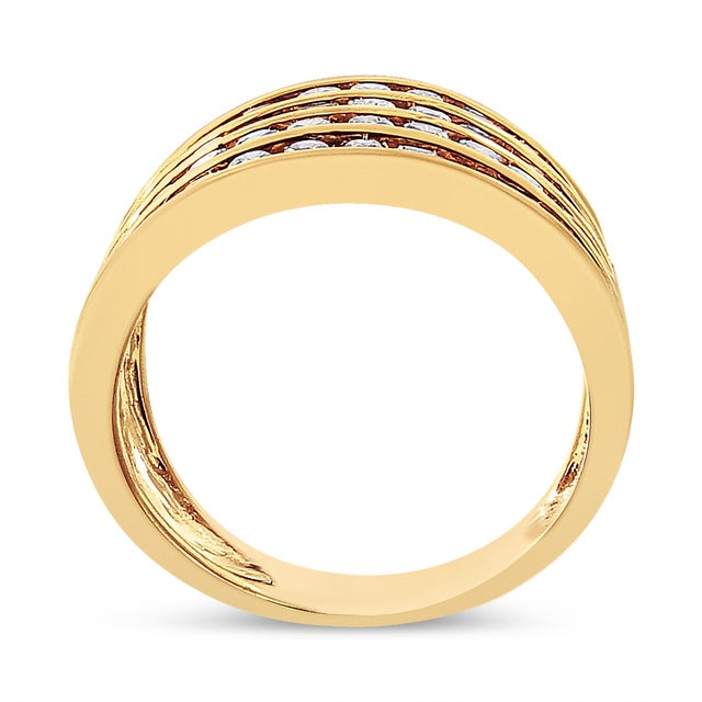 Contemporary 10K Yellow Gold Plated .925 Sterling Silver 1 1/2 Cttw Diamond 4 Row Channel Band Ring (Champagne Color, I2-I3 Clarity) Ring Size 6 For Sale - Image 3 of 6