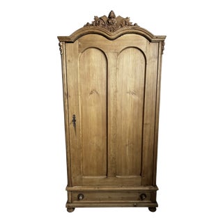 Large French Country Bonnetière in Carved Pine, 1920s For Sale