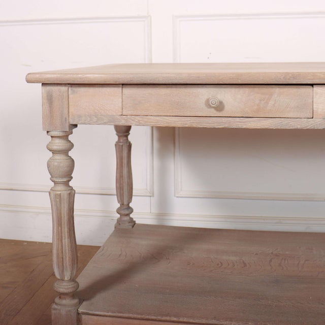 19th C French bleached oak drapers table with good decorative legs. 1860 Height from potboard to rail under drawers 50cm...